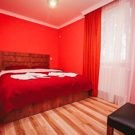Bebo Babu Guest House Kutaisi Esterno foto