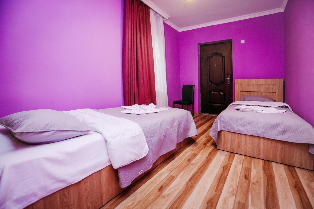 Bebo Babu Guest House Kutaisi Esterno foto