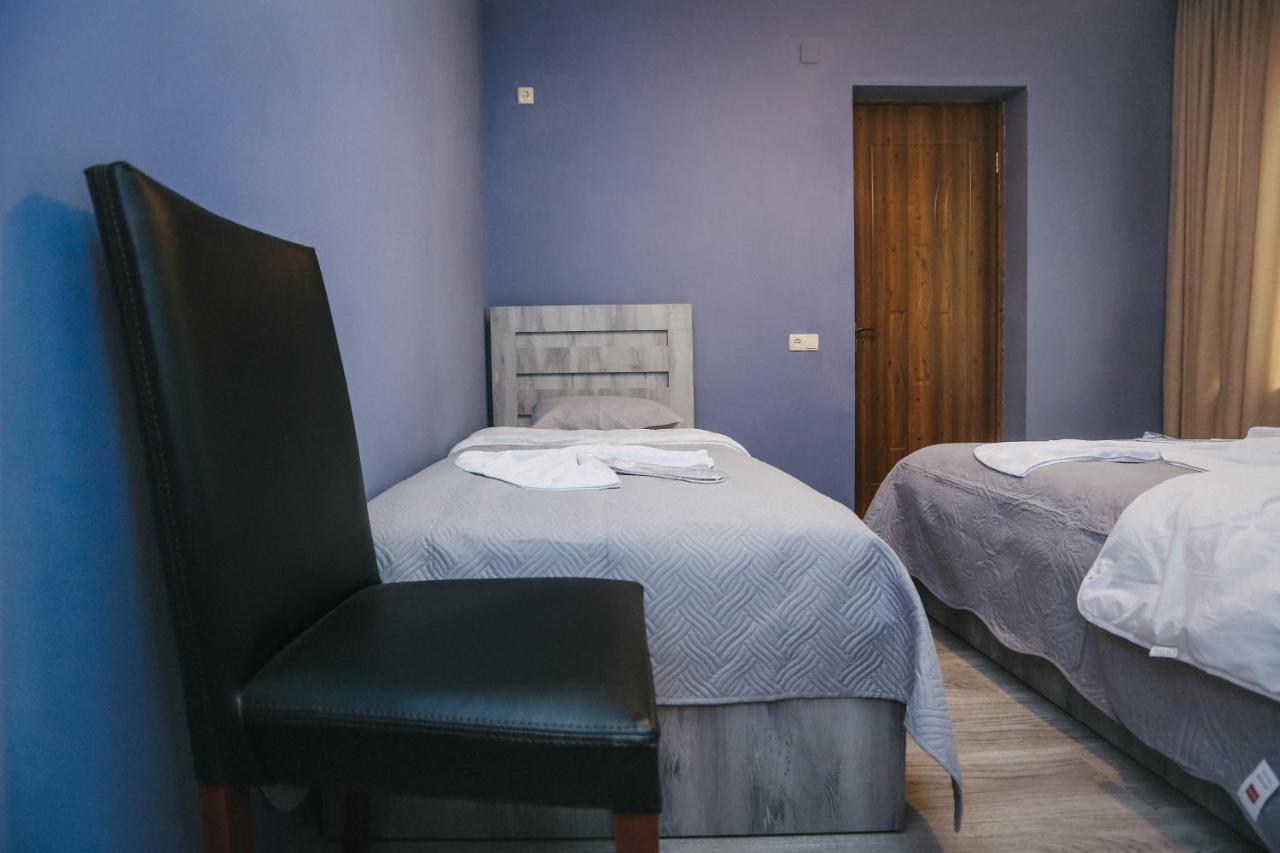 Bebo Babu Guest House Kutaisi Esterno foto