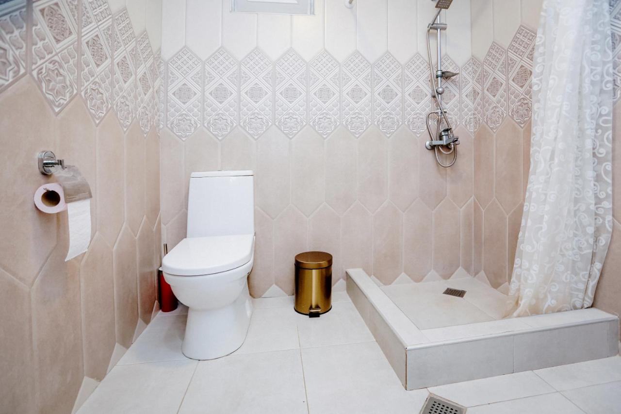 Bebo Babu Guest House Kutaisi Esterno foto